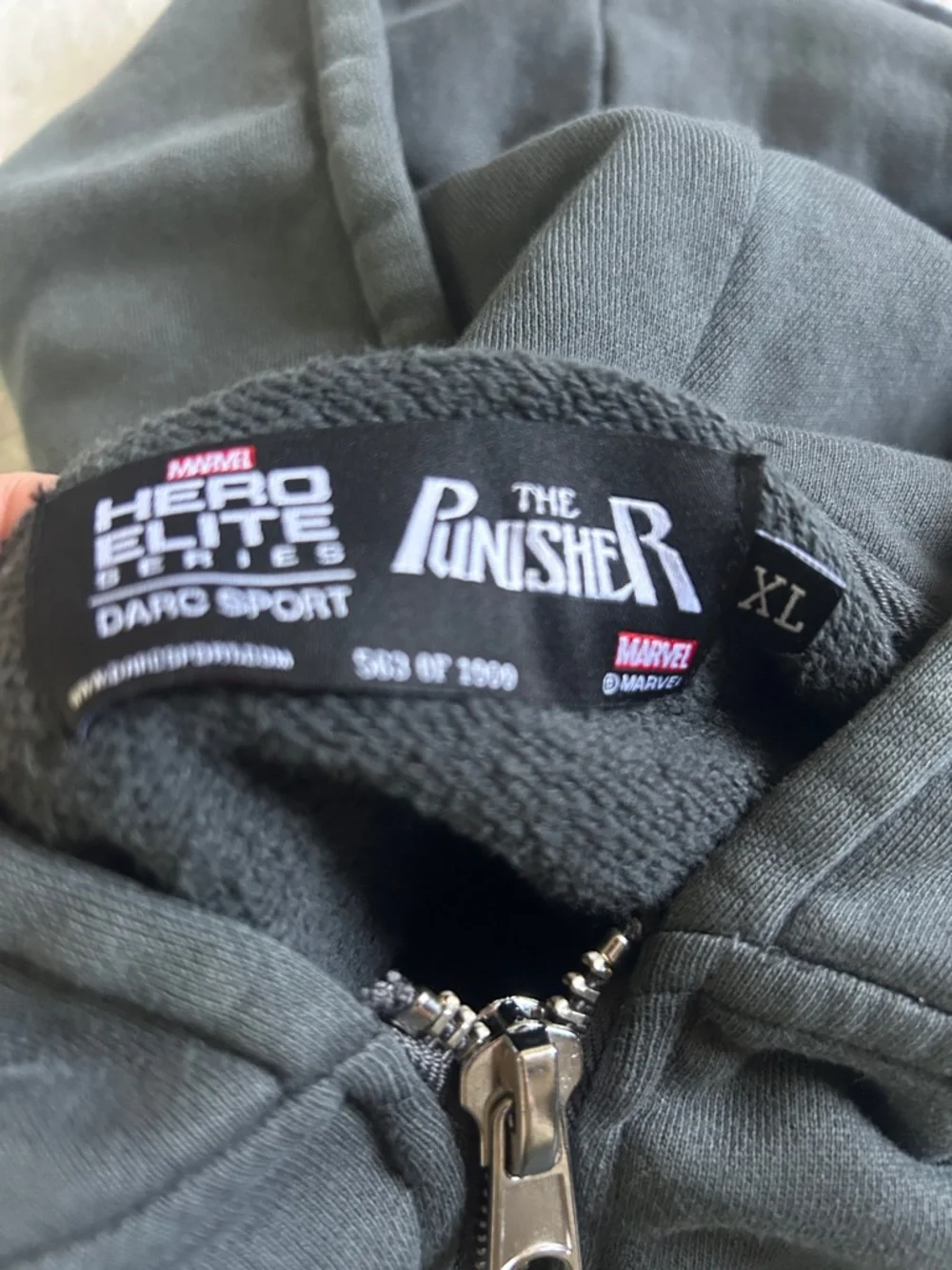 Darc Sport Dark Gray Zip-Up Hoodie Here Elite series Punisher - Picture 2 of 3